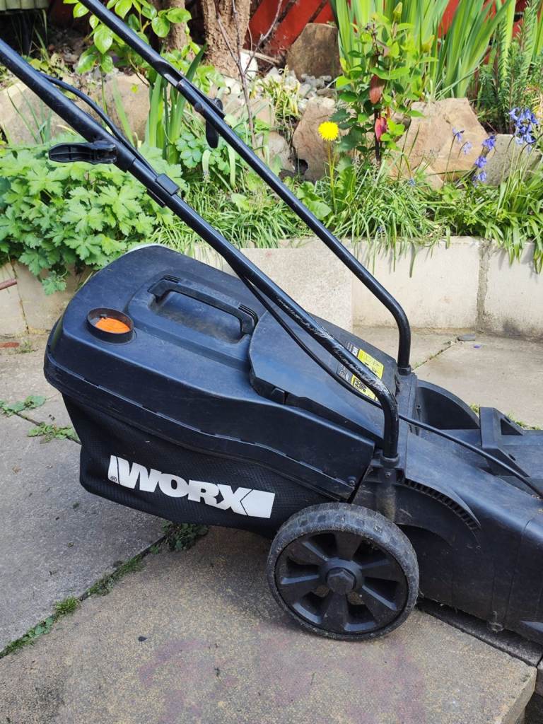 Worx WG717E 1400W Electric Lawnmover 36cm