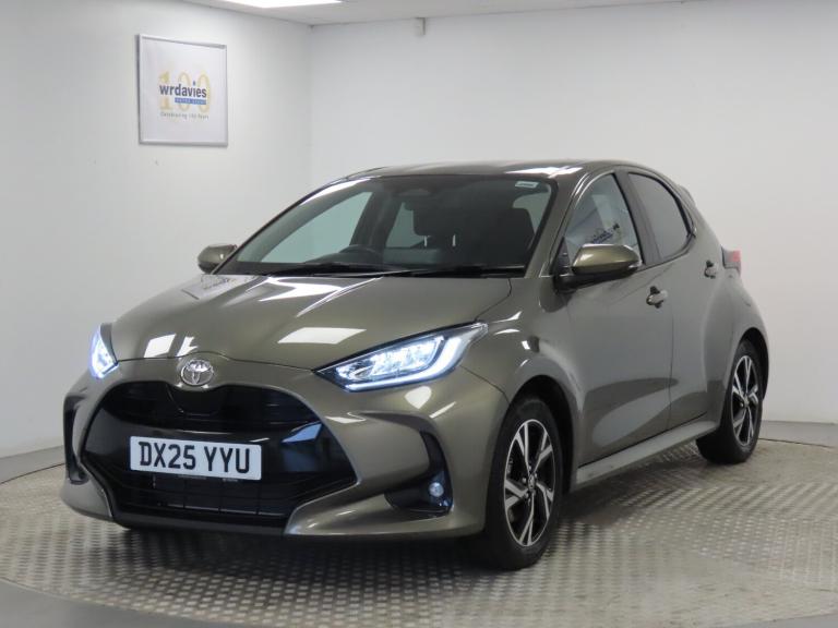 2025 Toyota Yaris 1.5 Hybrid Design 5dr CVT Hatchback Hybrid Automatic