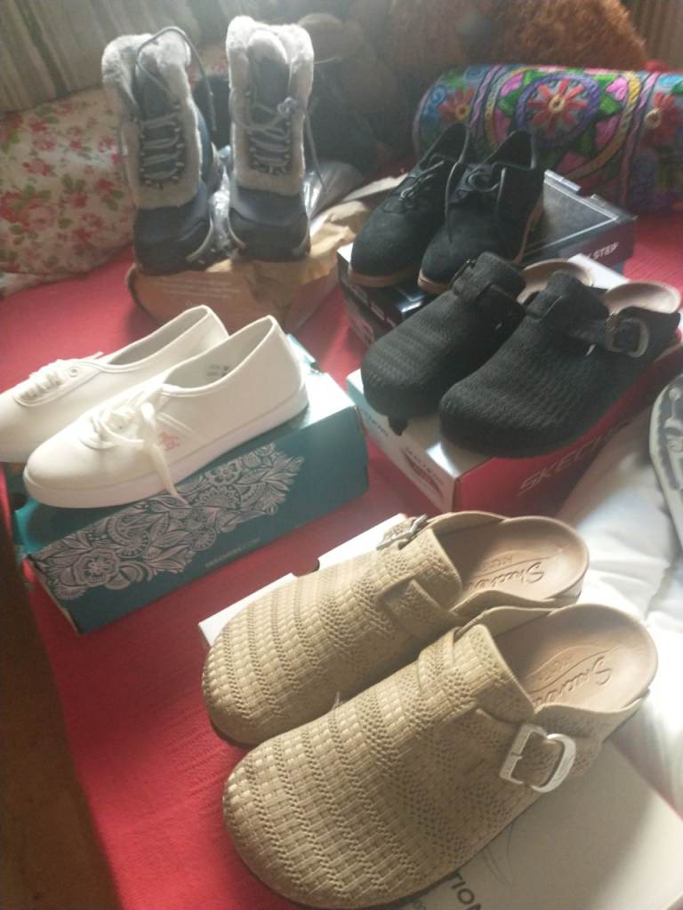 image for Five pairs women's 5/6 unworn