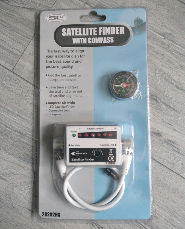 Satellite finder with compass