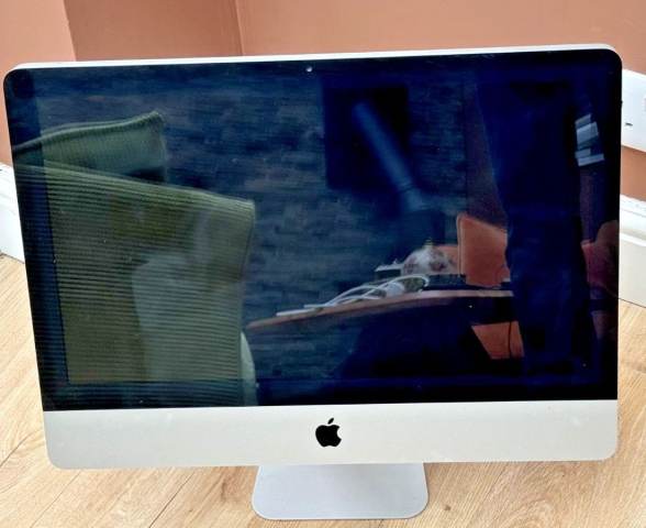 Apple iMac 21.5-inch Mid 2011 – 20GB RAM, 1TB SSD | in Leek