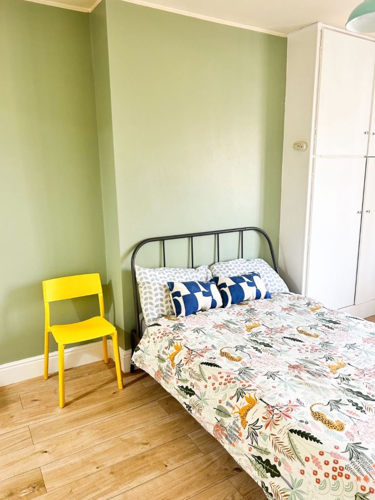 Studio including Council tax+Bills+free parking+LE3 6AL