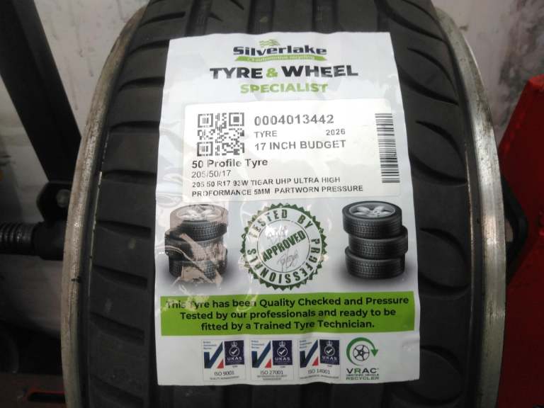 205 50 R17 93w Tigar Uhp Ultra High Proformance 5mm Partworn Pressure Tested Ty