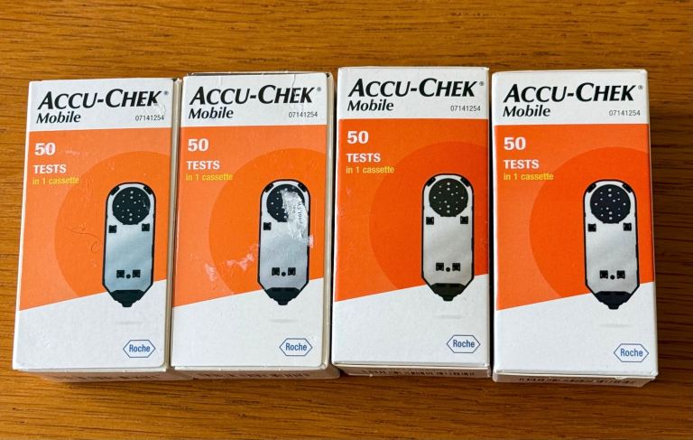 Accu-Chek Cassettes x4