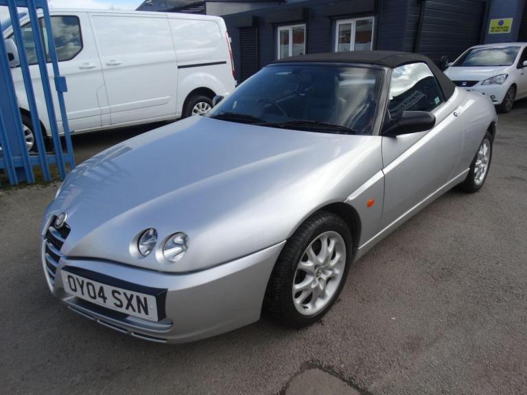 ALFA ROMEO SPIDER 2.0 JTS Lusso 2dr 2004