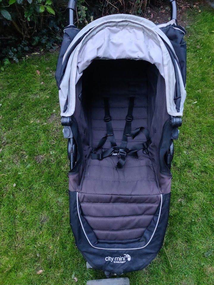 City mini by baby jogger - single buggy + rain cover