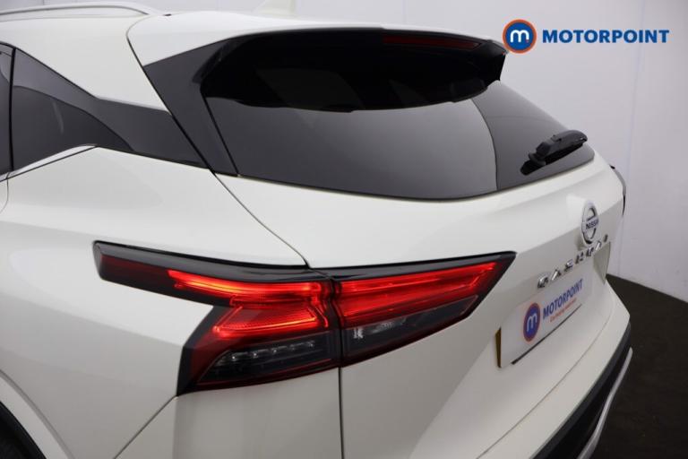 2021 Nissan Qashqai 1.3 DiG-T MH Premiere Edition 5dr HATCHBACK PETROL Manual