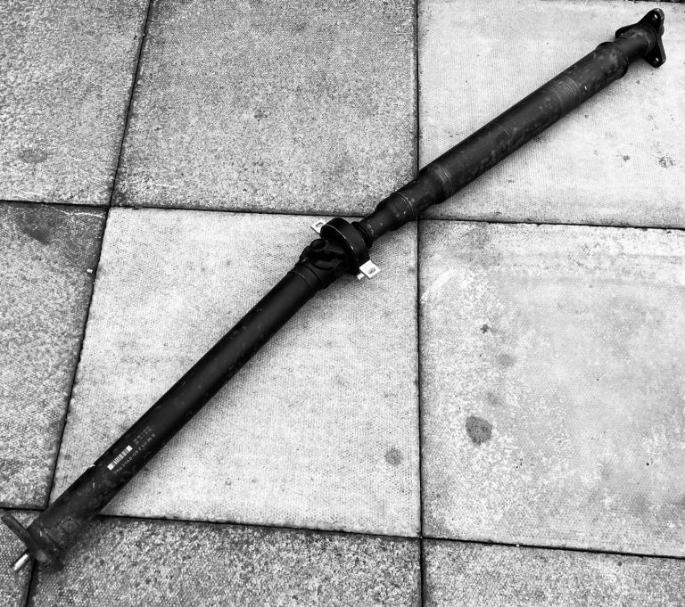 BMW 5 series F10 F11 propshaft manual part no. 7563168