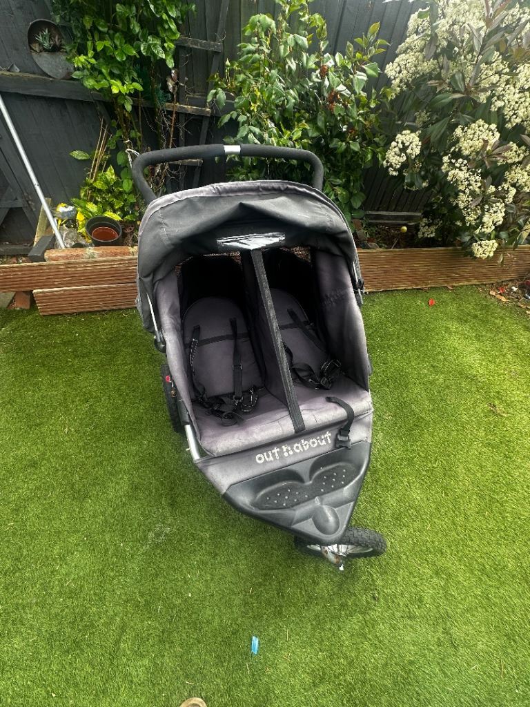 Double Out 'n' About Nipper 360 all-terrain stroller