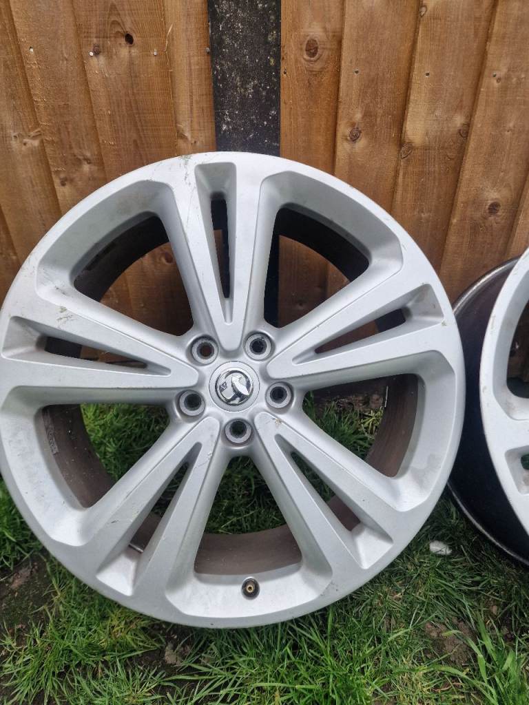 Vauxhall Insignia VX Line 4 x Alloy wheels 20 Inch