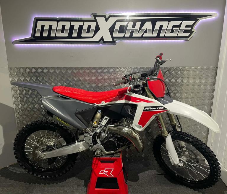 2022 FANTIC XX 125 .....CLEAN ORIGINAL BIKE.....£3995.00.....MOTO X CHANGE