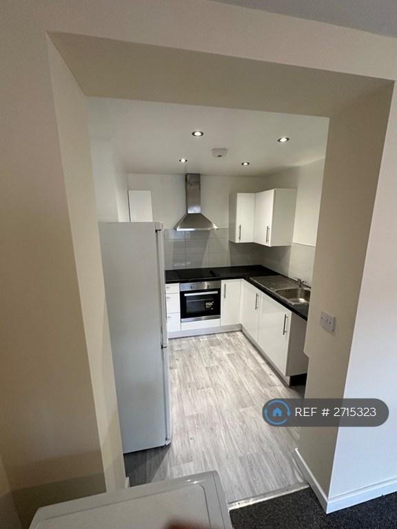 2 bedroom flat in Sherwood, Nottingham, NG5 (2 bed) (#2715323)