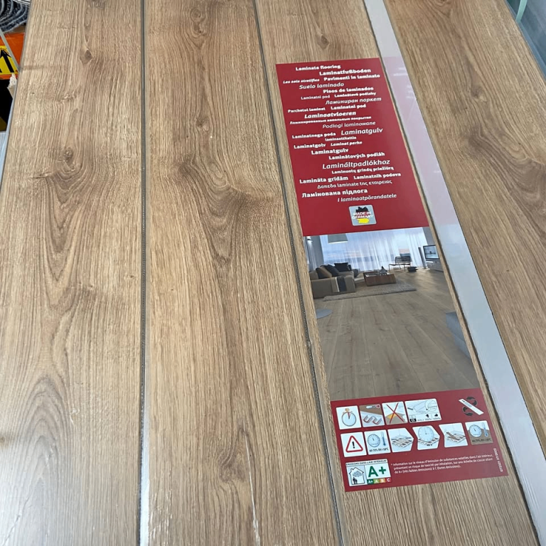 Reduced To Clear Laminate Flooring Just £20 Per Pack (UK WIDE DELIVERY)