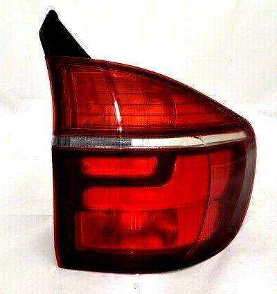 BMW X5 E70 2011 – 2013 REAR OUTER LIGHT LED RIGHT