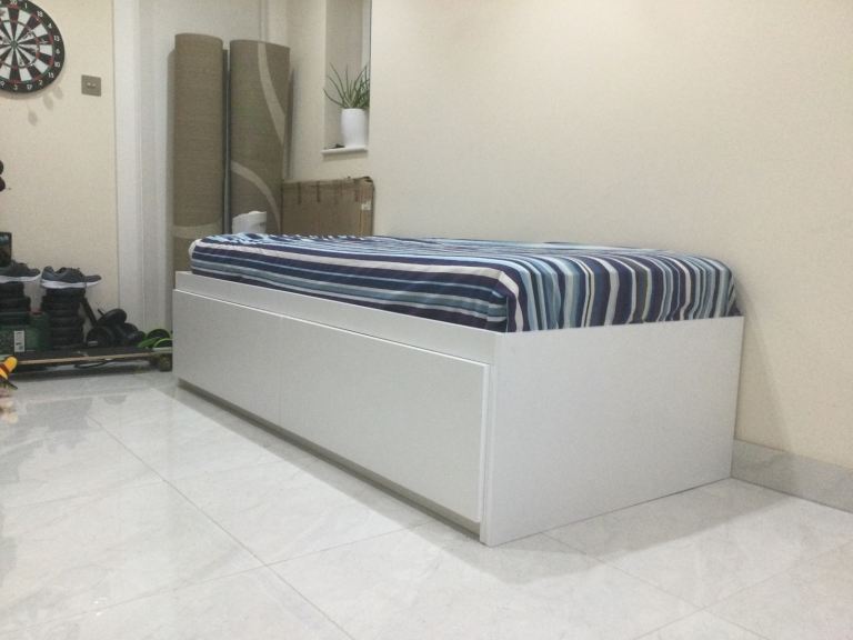 Strong Single Bed with Storage and Mattress 
