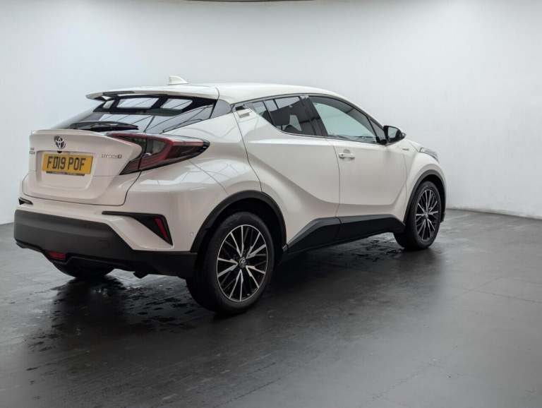 2019 Toyota C-HR 1.8 VVT-h Excel SUV 5dr Petrol Hybrid CVT Euro 6 (s/s) (122 ps) REVERSING C HATC...