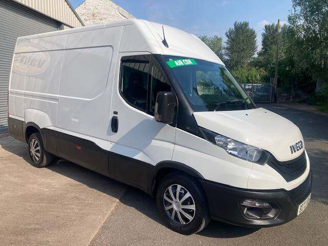 2023 Iveco Daily 2.3 High Roof Van 3520 WB PANEL VAN DIESEL Manual