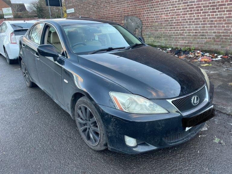 08 Lexus IS 220D 2.2 Diesel 6speed Black BREAKING parts