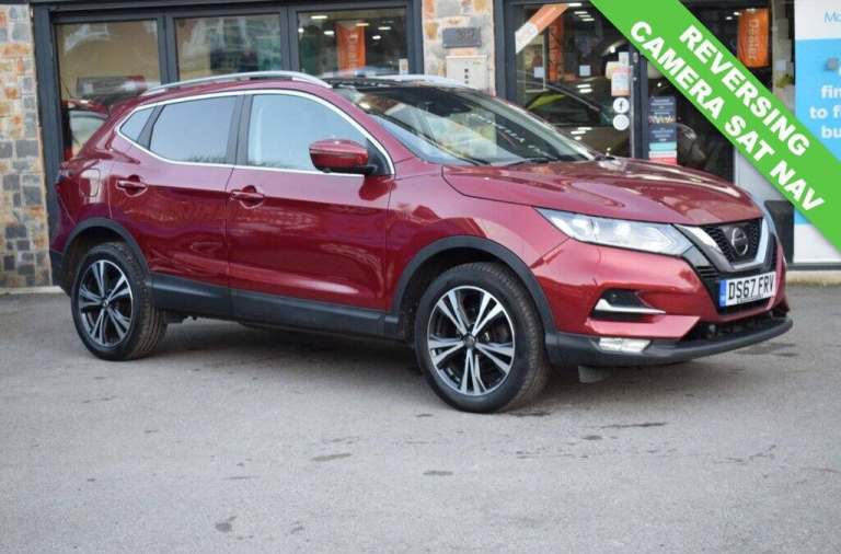 2017 Nissan Qashqai 1.5 dCi N-Connecta SUV 5dr Diesel Manual Euro 6 (s/s) (110 ps) HATCHBACK Dies...