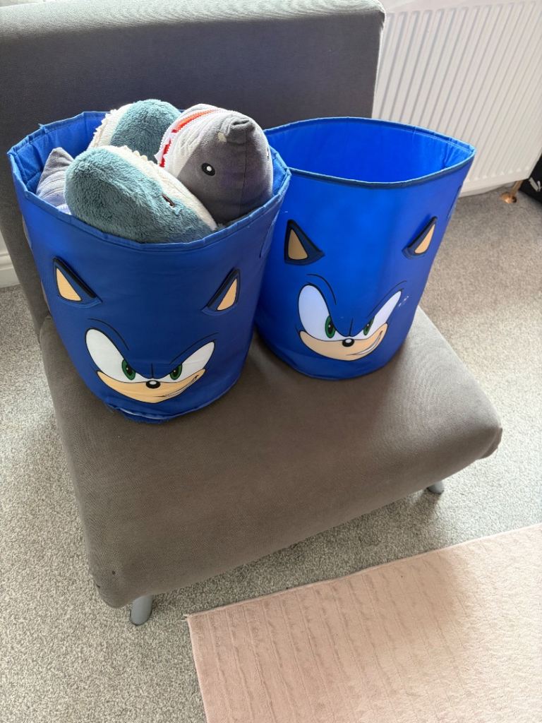 Pair of Sonic the Hedgehog Storage basket – Good Condition