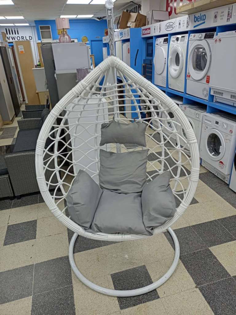 White Egg Swinging Chair ex display