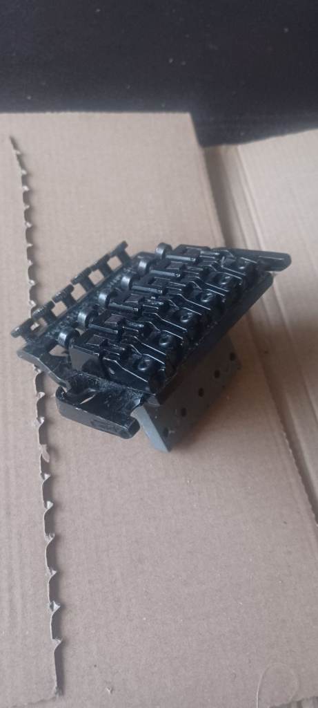 Floyd Rose Style Electric Guitar Bridge