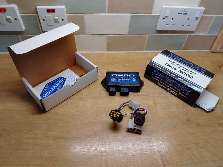 Dynatek D3K3-1 Dyna 3000 Series Programmable Ignition (CDI) Suzuki 1400 VS Intruder GLP