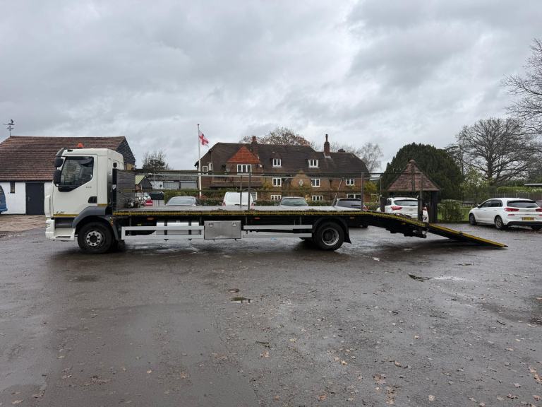 DAF LF 210 BEAVER TAIL WITH WINCH