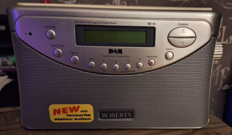 Roberts Dab radio