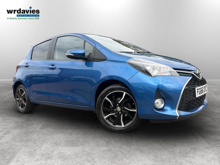 2016 Toyota Yaris 1.33 VVT-i Design 5dr Hatchback Petrol Manual