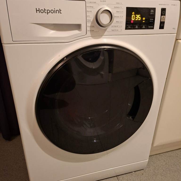 image for Hotpoint ActiveCare Washing Machine