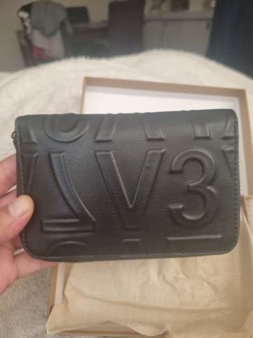 New V73 ECOFRIENDLY Black Zip Wallet, £25.00 for Sale in Croydon
