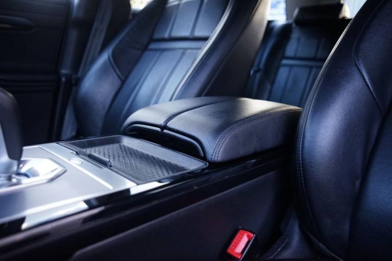 2020 Land Rover Range Rover Evoque 1.5 P300e 12.2kWh S SUV 5dr Petrol Plug-in Hybrid Auto 4WD Eur...