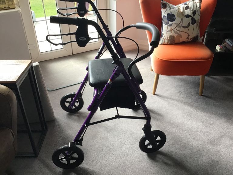 Days Mobility Walker