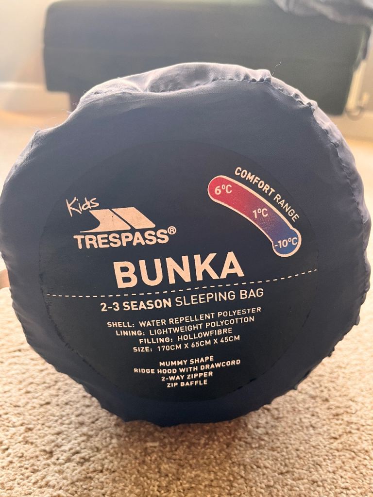 Trespass kids sleeping bag