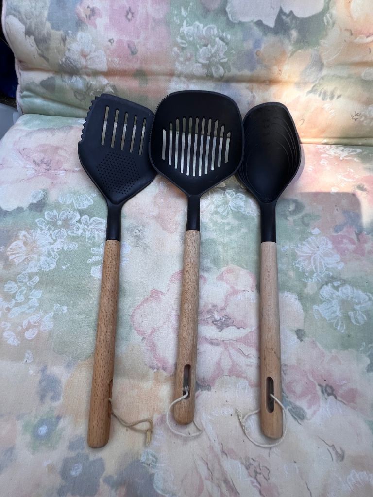 Set of 3 Kitchen Utensils – Spatula, Slotted Spoon, Ladle