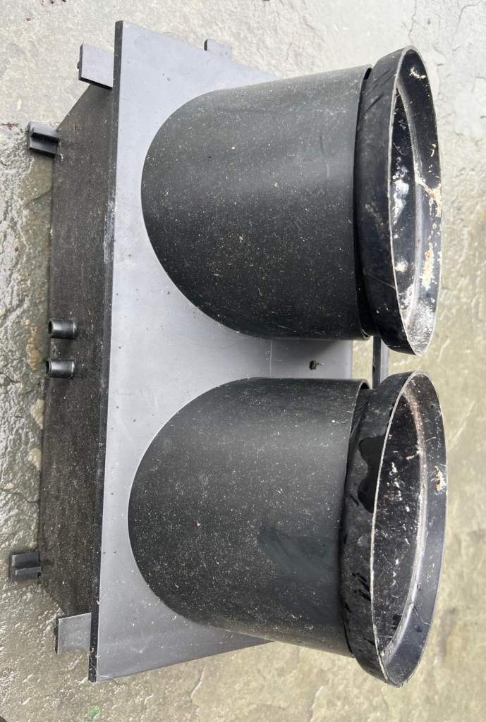 25 pairs left. Living Wall / Vertical Garden pots for indoor (or outdoor) use