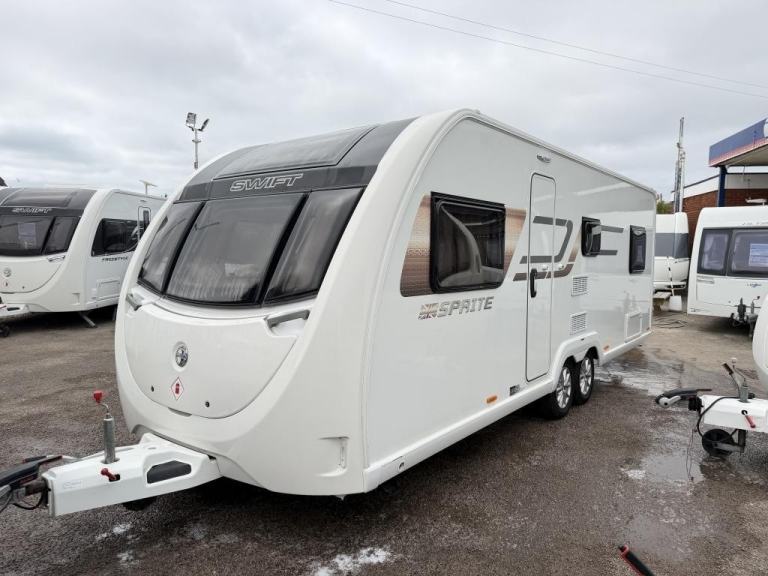 2021 SWIFT Sprite Quattro fb 