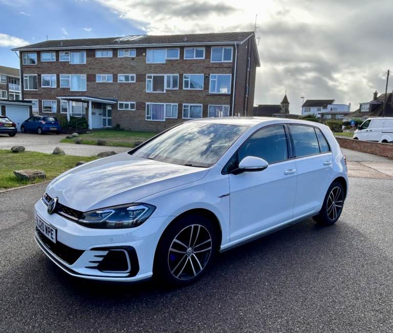Volkswagen, GOLF, Hatchback, 2020, Semi-Auto, 1395 (cc), 5 doors