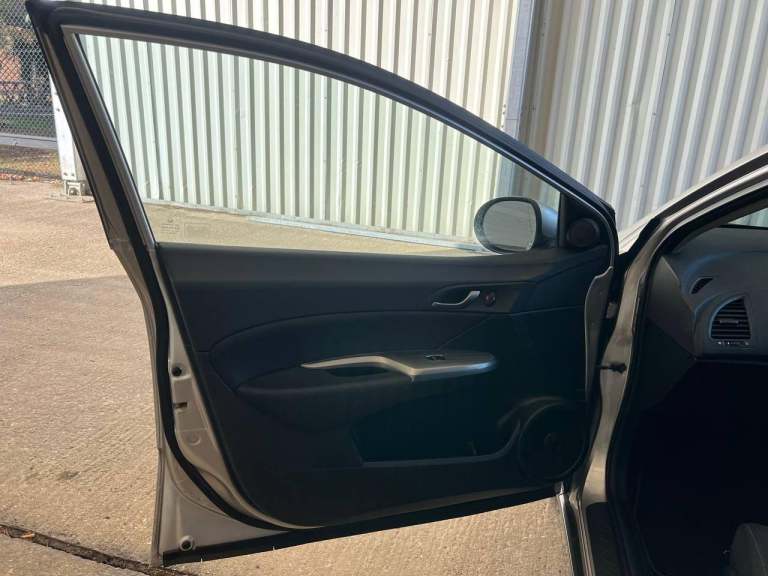 2010 Honda Civic 1.8 i-VTEC SE 5dr HATCHBACK Petrol Automatic