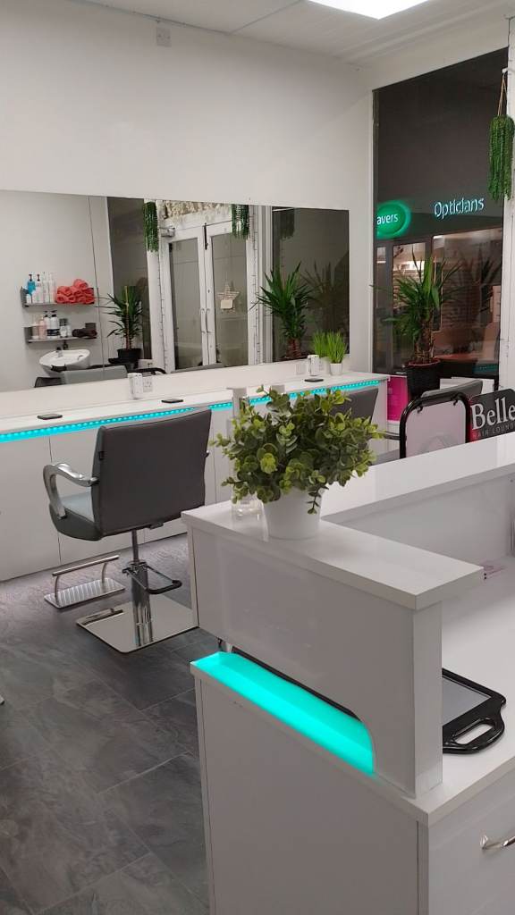 CHAIR TO RENT we have a chair to rent at Belle hair Lounge