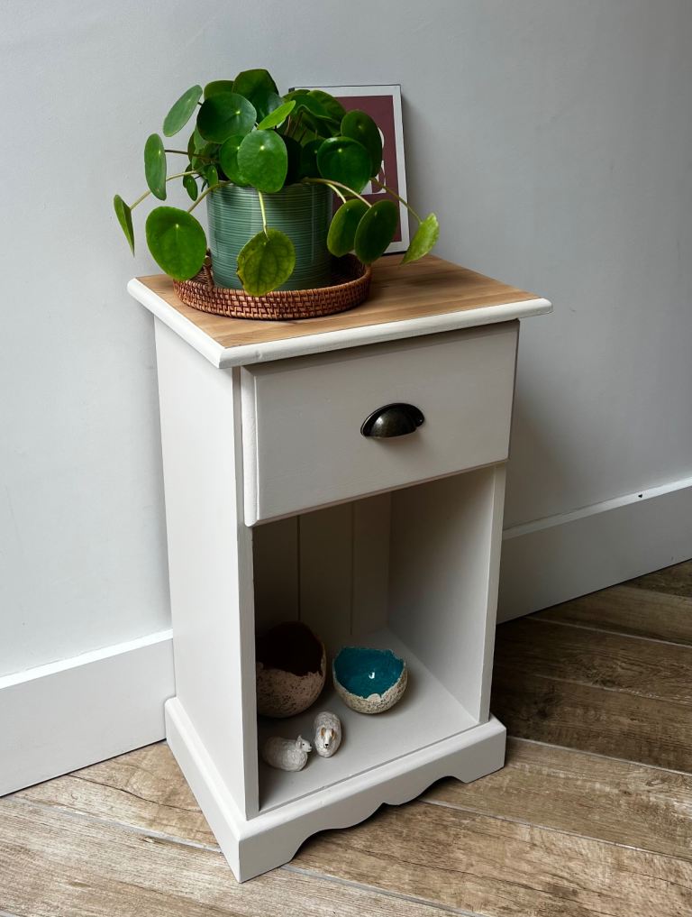 Upcycled Farmhouse Accent Table