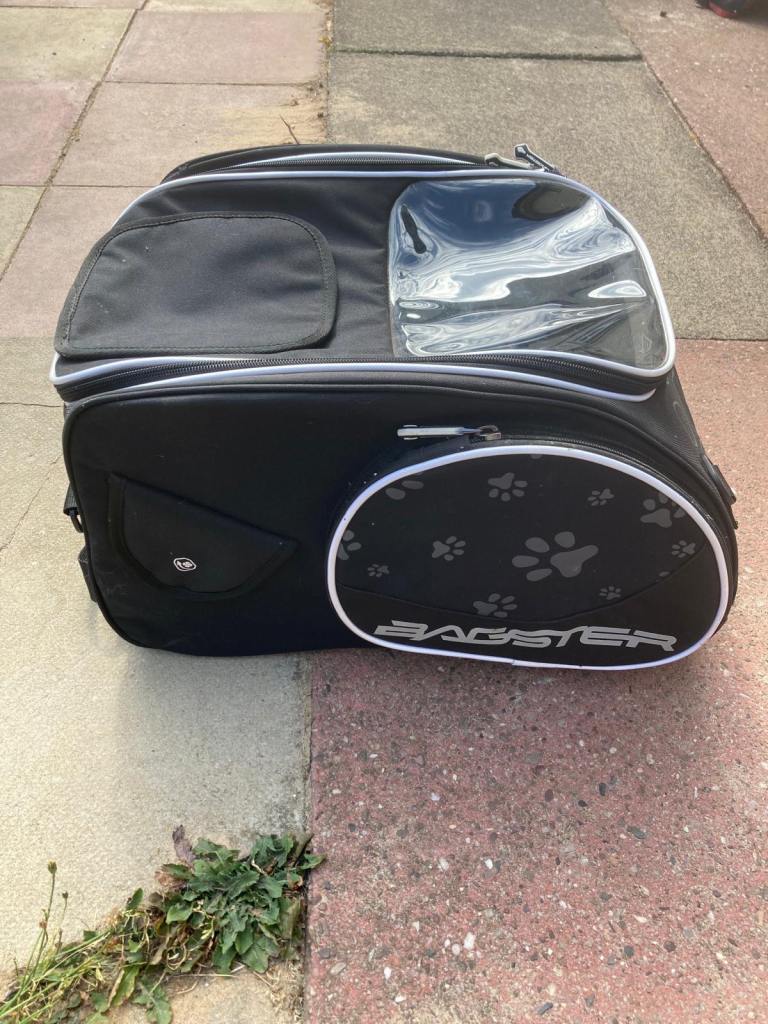 Bagster puppy or cat Motorcycle Tank Bag