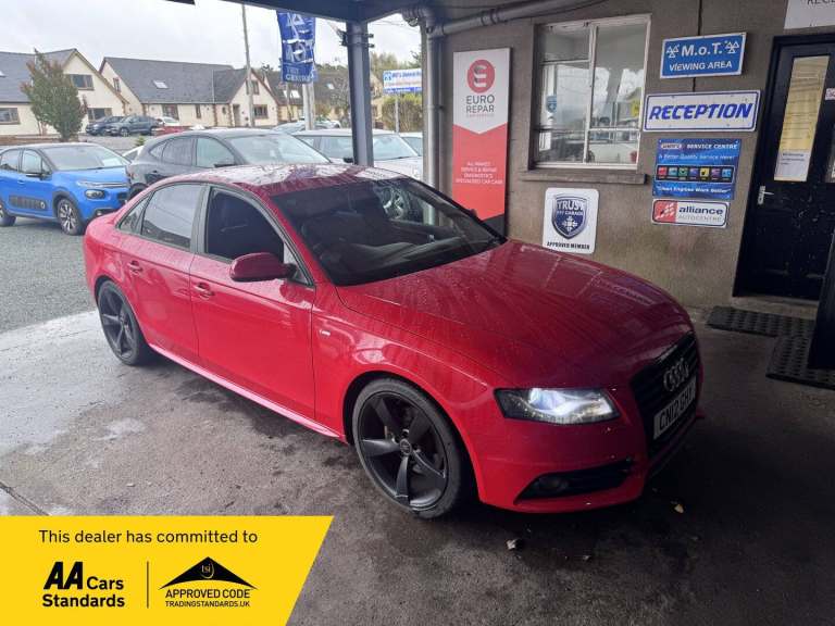 AUDI A4 2.0 TDI 136 S-line Black Edition 4dr [Start Stop]