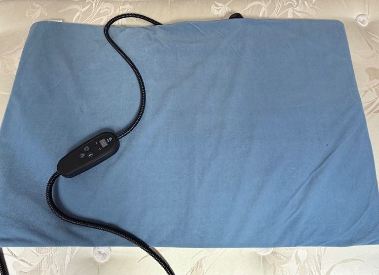 Pet Heating Pad Cat Dog Electric Heat Mat Heated Bed Dog Puppy Whelping Pads