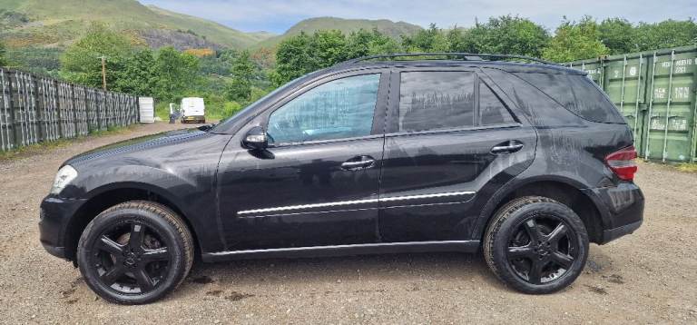 MERCEDES MCLASS ML280 CDI BLACK EDITION FULL MOT STUNNING DRIVER.  