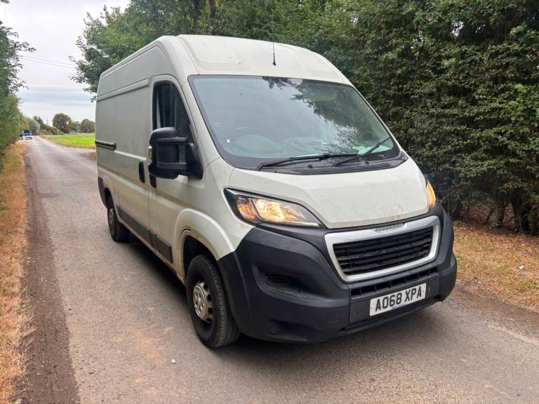2019 peugeot boxer pro 335 l2h2 twin side doors no vat
