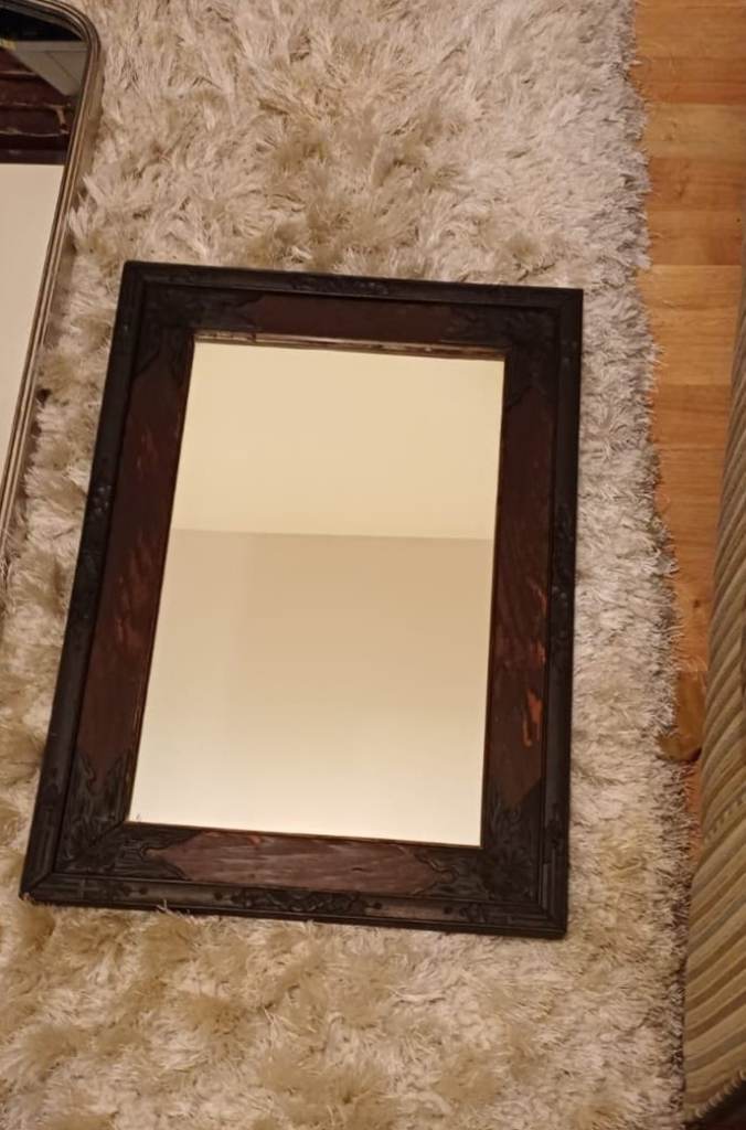 Small mirror