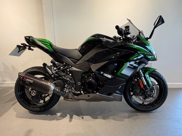 2021 KAWASAKI NINJA 1000 SX, '21 Plate with 6694