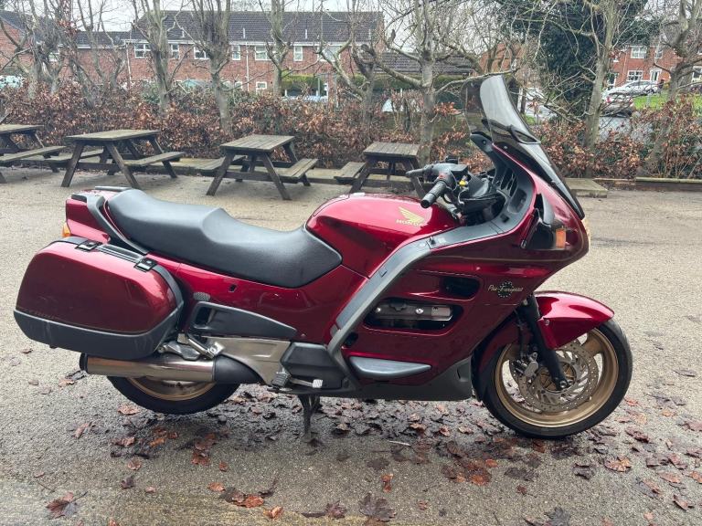 2002 HONDA ST1100CC PAN EURPOEAN RED